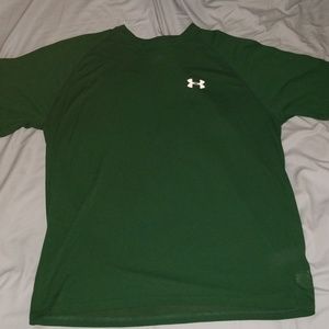 Forrest green UA shirt